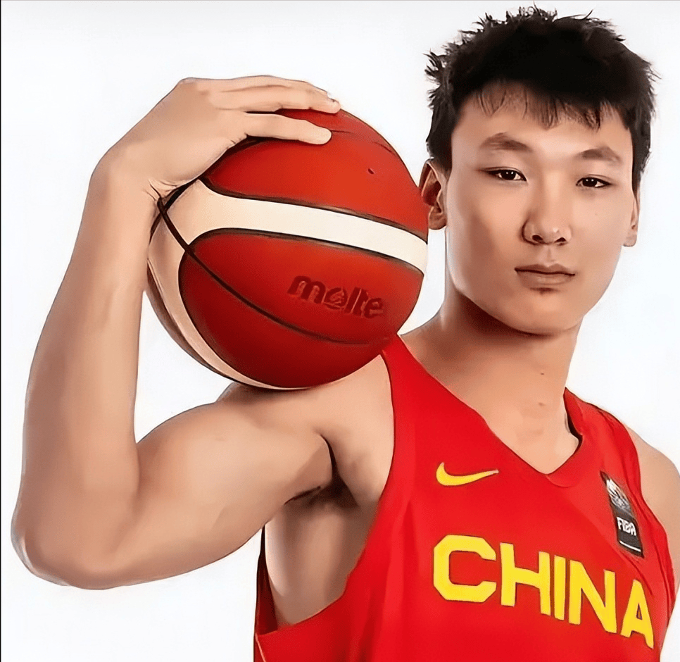 kaiyunapp-关键时刻突围战来临，广厦男篮围绕NBA总决赛官宣签约，引发热议，年轻球员得到机会的简单介绍
