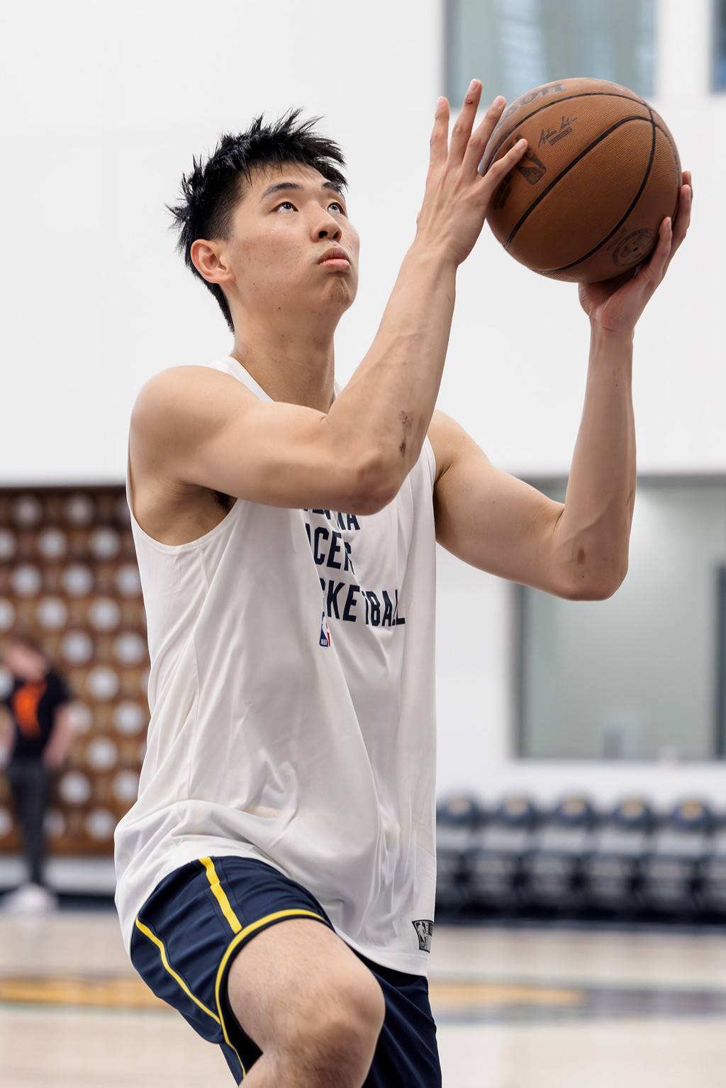 包含国际比赛日体能课后;布鲁克林篮网主帅复盘备战CBA季后赛;管理层满意;训练强度明显提升的词条 包含国际比赛日体能课后;布鲁克林篮网主帅复盘备战CBA季后赛;管理层满意;训练强度明显提升的词条